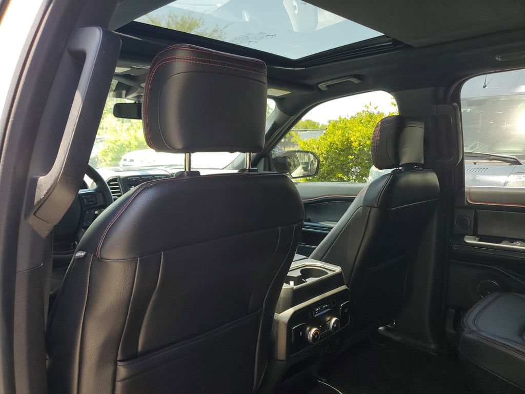 Used 2019 Ford Expedition Limited w/ Equipment Group 303A RWD image 13