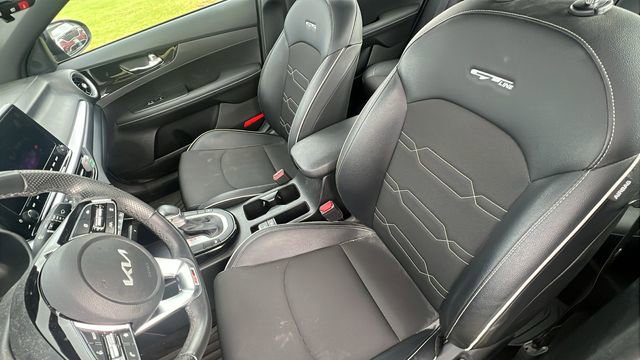 Used 2023 Kia Forte GT-Line w/ GT-Line Premium Package image 26