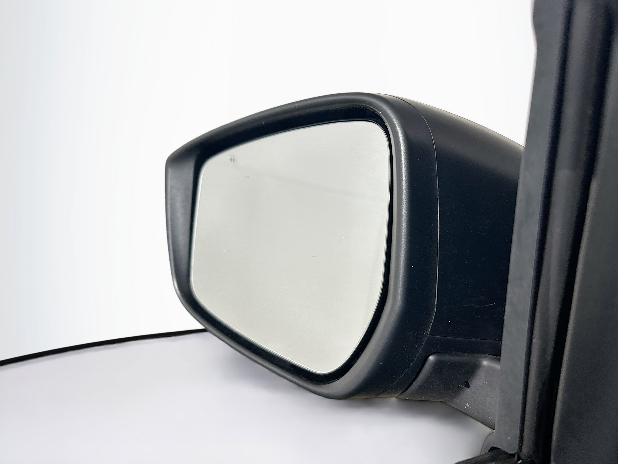 Used 2024 Nissan Kicks S image 16