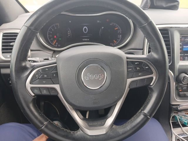 Used 2019 Jeep Grand Cherokee Laredo AWD/4WD image 11