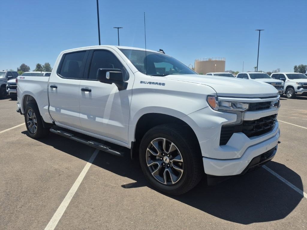 Used 2024 Chevrolet Silverado 1500 RST w/ All Star Edition Plus AWD/4WD image 4