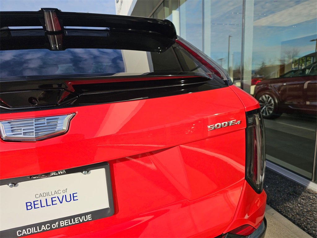 New 2026 Cadillac Optiq Sport 2 image 9