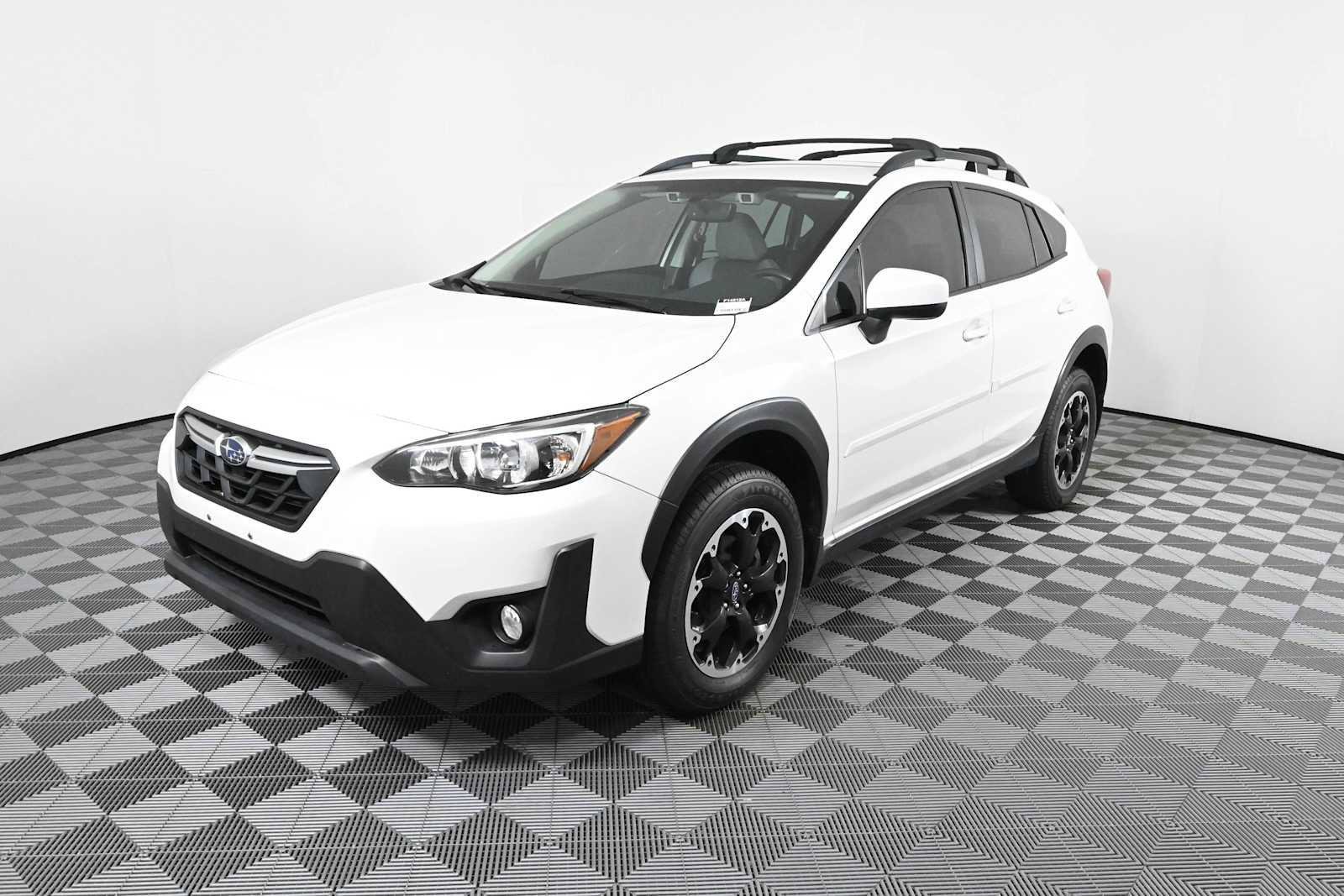 Used 2021 Subaru Crosstrek 2.0i Premium w/ Popular Package #2 AWD/4WD image 2