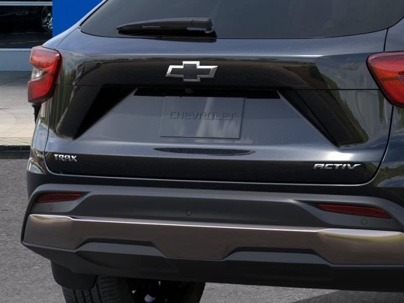 New 2026 Chevrolet Trax ACTIV w/ Sunroof Package FWD image 14