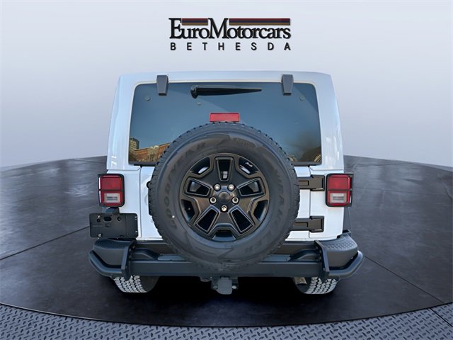 Used 2013 Jeep Wrangler Sahara image 4