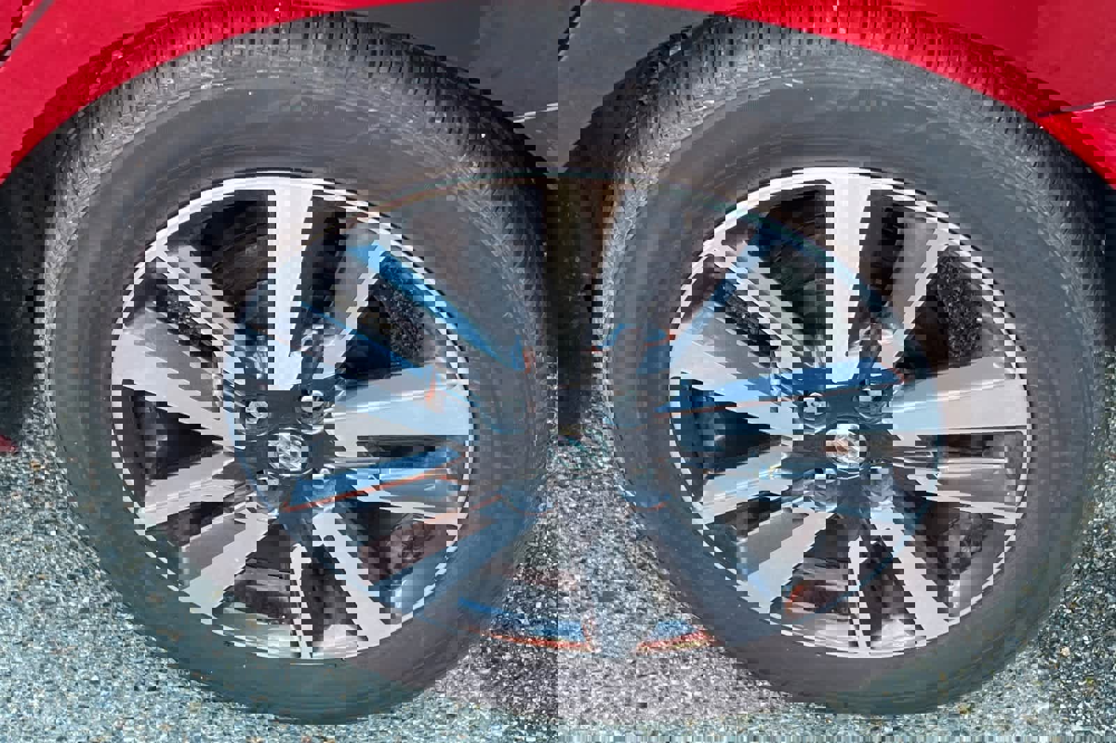 Used 2020 Nissan Versa SV image 18