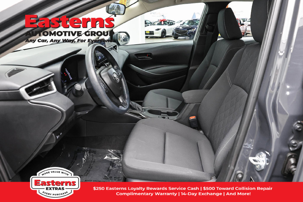 Used 2026 Toyota Corolla LE FWD image 14