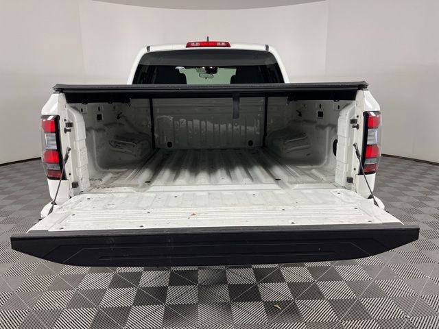 Used 2024 Nissan Frontier SV image 55