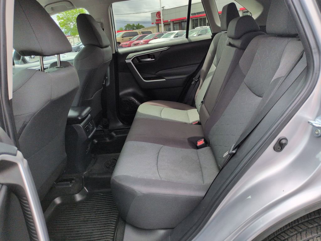 Certified 2023 Toyota RAV4 XLE AWD/4WD image 25