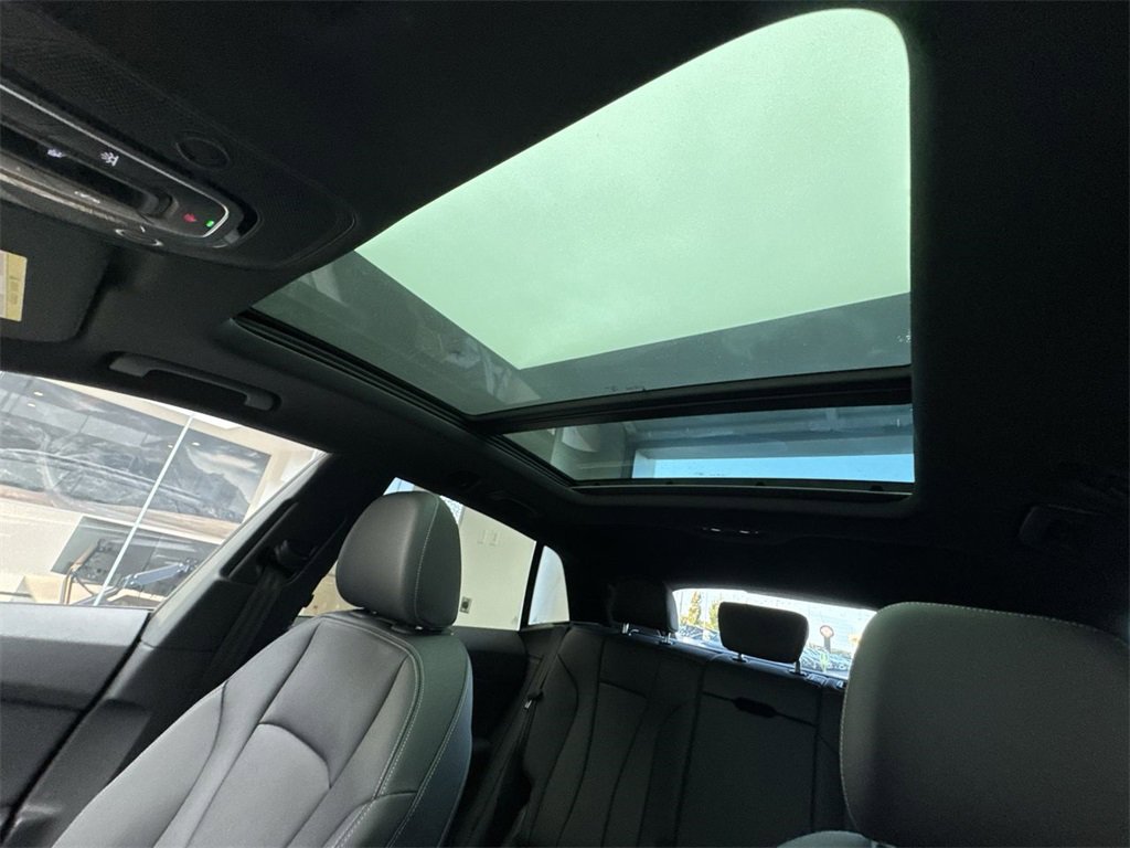 New 2025 Audi Q8 Premium image 22