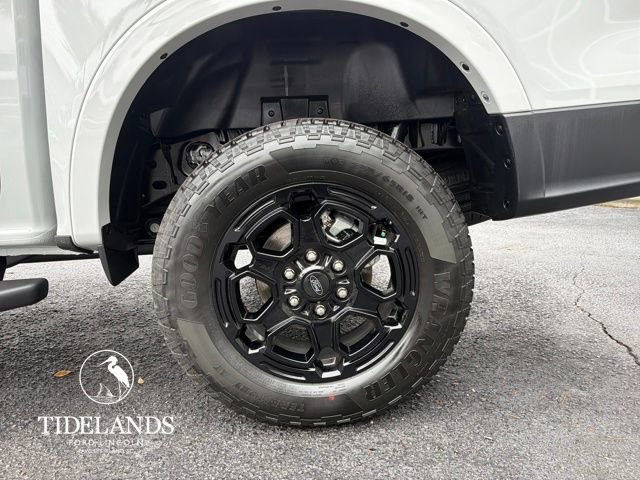 New 2026 Ford Ranger Lariat w/ Black Appearance Package image 30