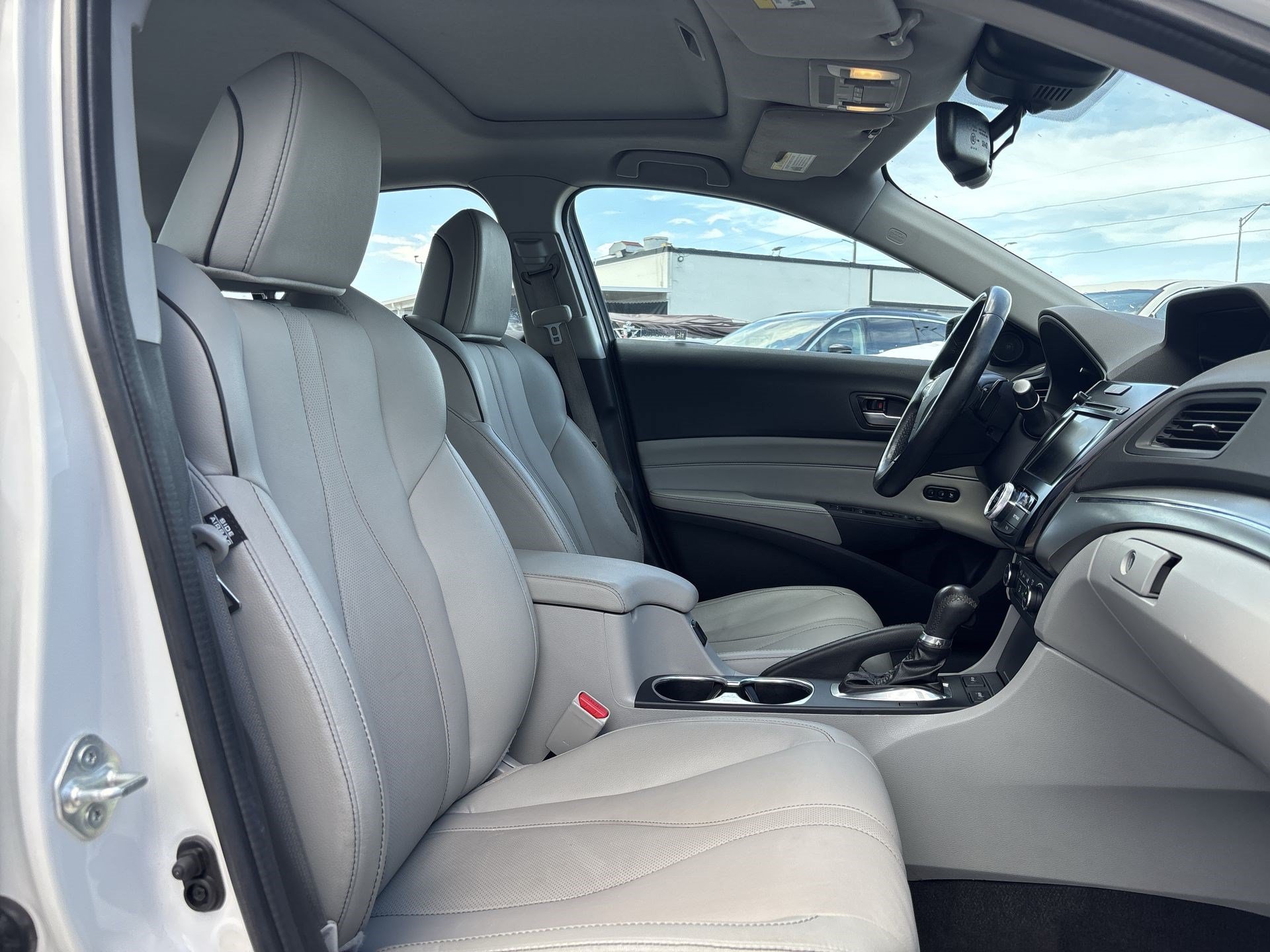 Used 2022 Acura ILX w/ Premium Package FWD image 23