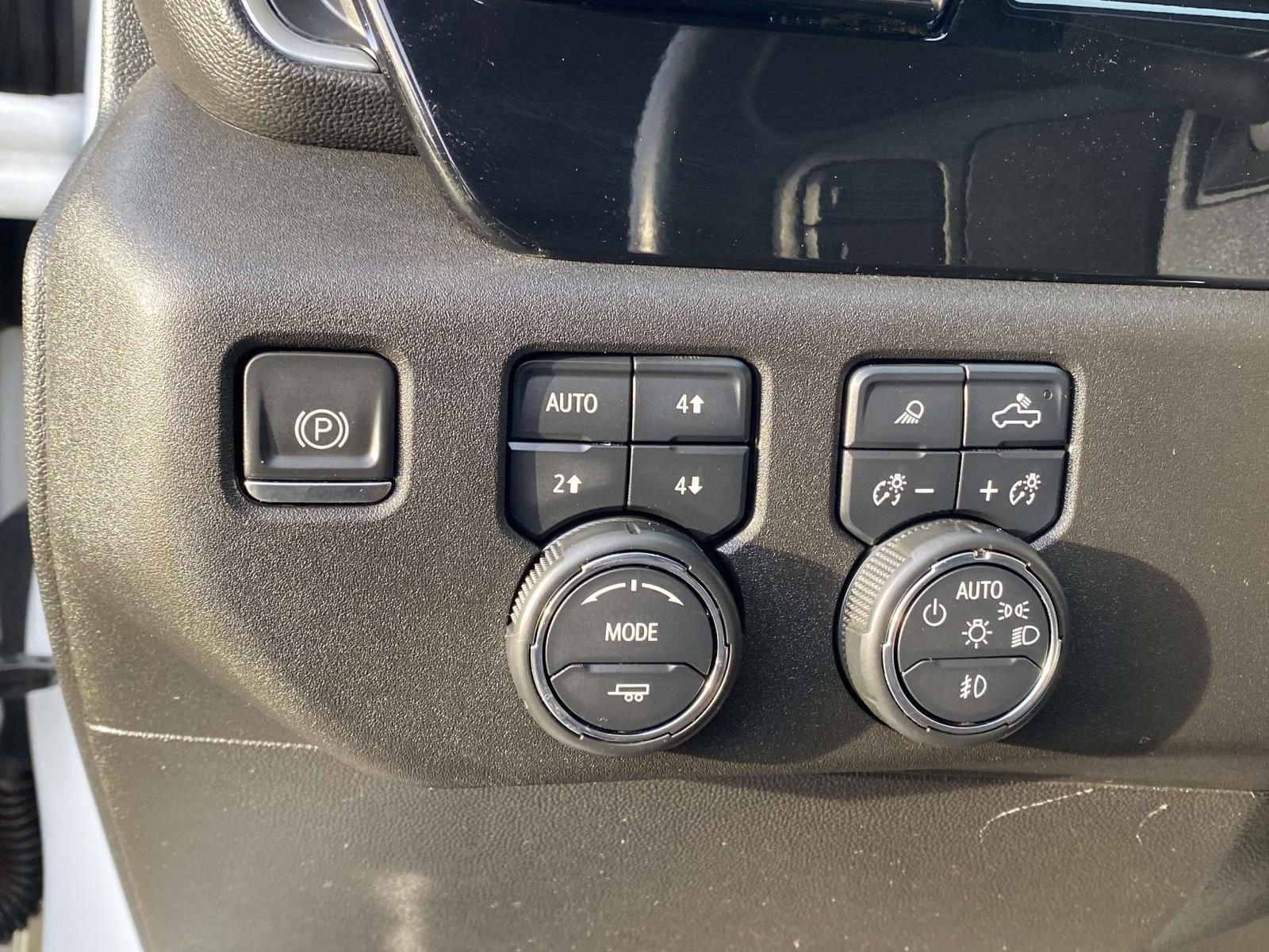 Used 2024 Chevrolet Silverado 2500 High Country image 20