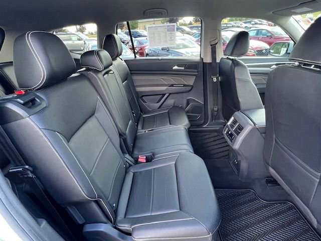 Used 2023 Volkswagen Atlas SE image 14