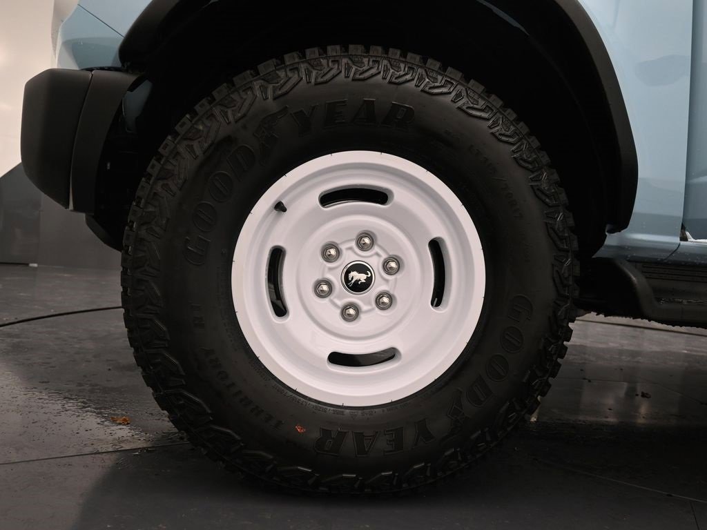 New 2025 Ford Bronco Heritage Edition image 36