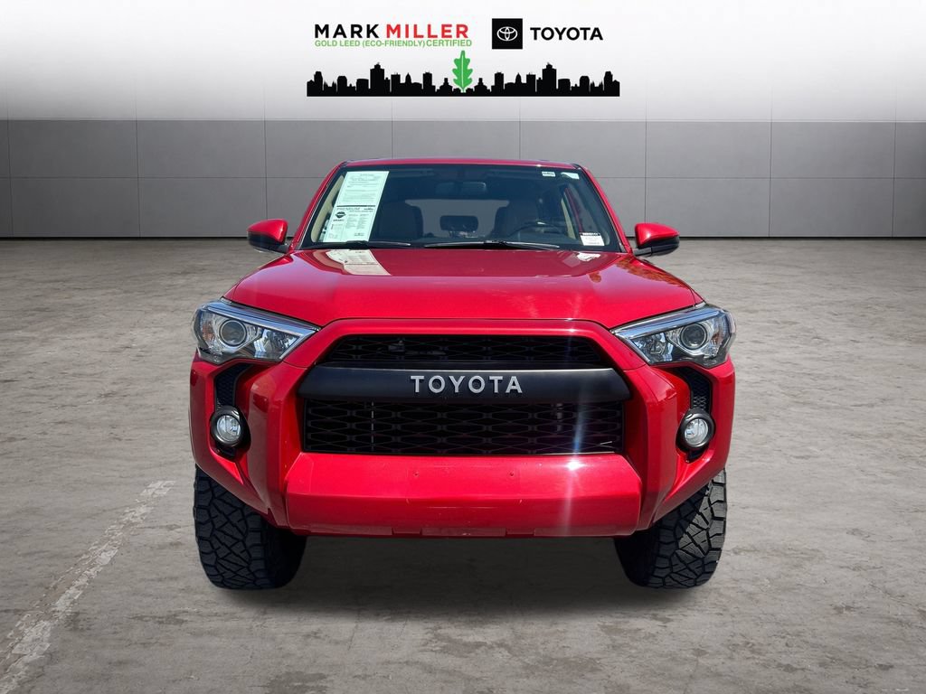 Used 2016 Toyota 4Runner SR5 AWD/4WD image 9