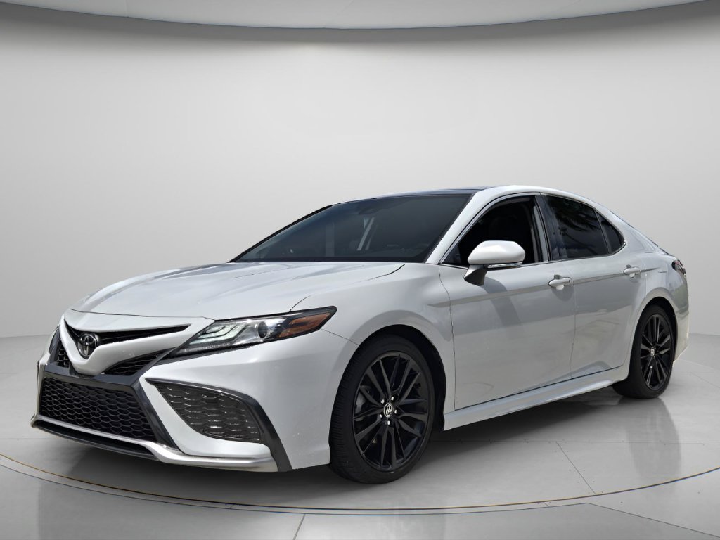 Used 2022 Toyota Camry XSE w/ Navigation Package FWD image 8
