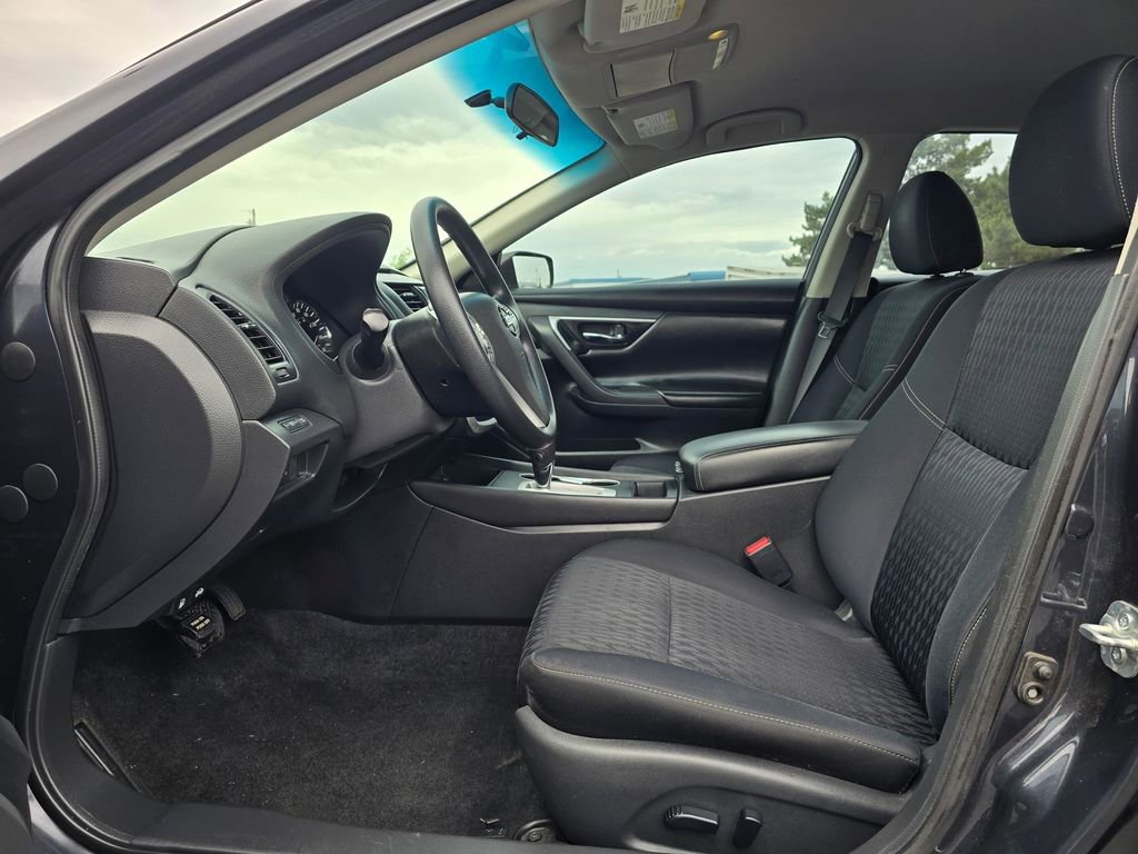 Used 2018 Nissan Altima 2.5 S w/ S Convenience Package FWD image 12