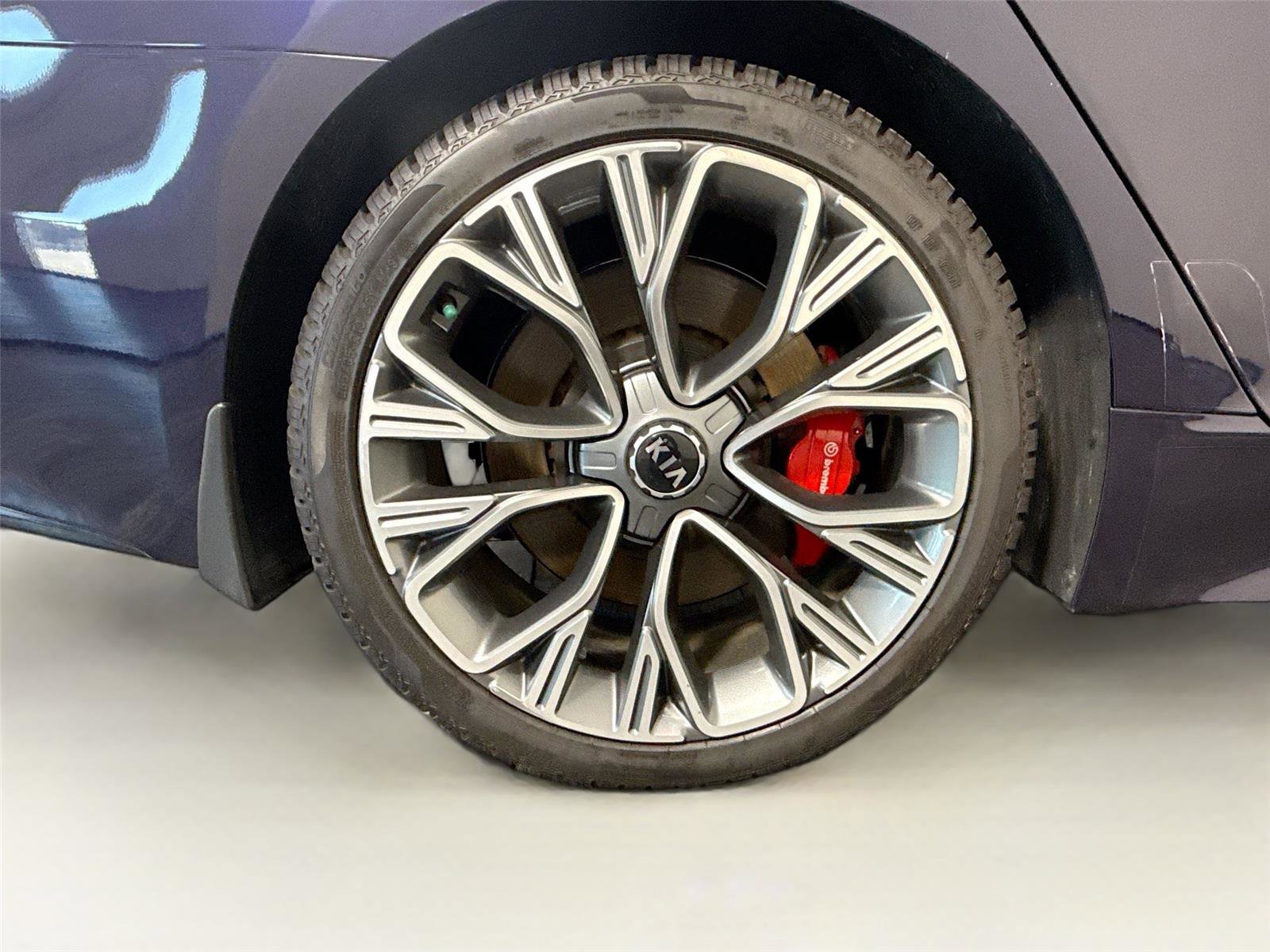 Used 2020 Kia Stinger GT image 37