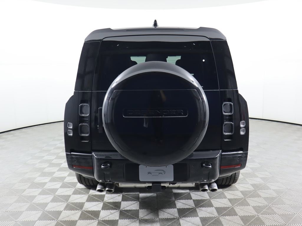 New 2025 Land Rover Defender 130 V8 image 6