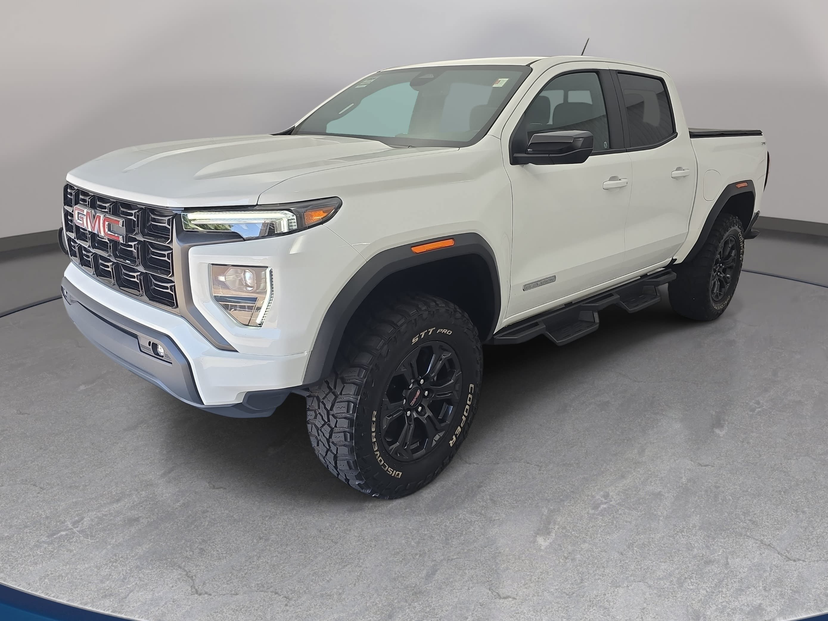 Used 2025 GMC Canyon Elevation w/ Convenience Package
