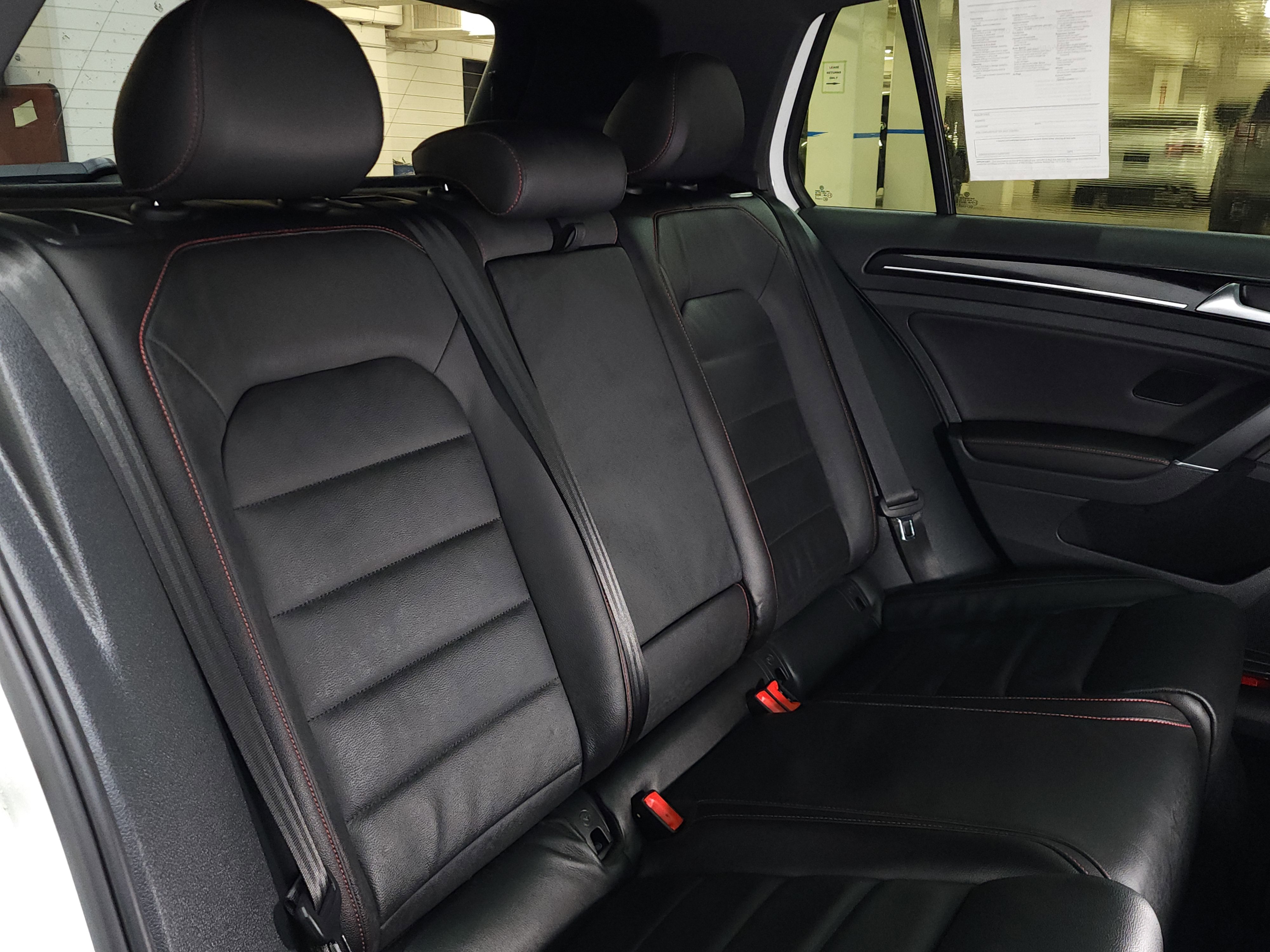 Used 2017 Volkswagen GTI Autobahn image 20