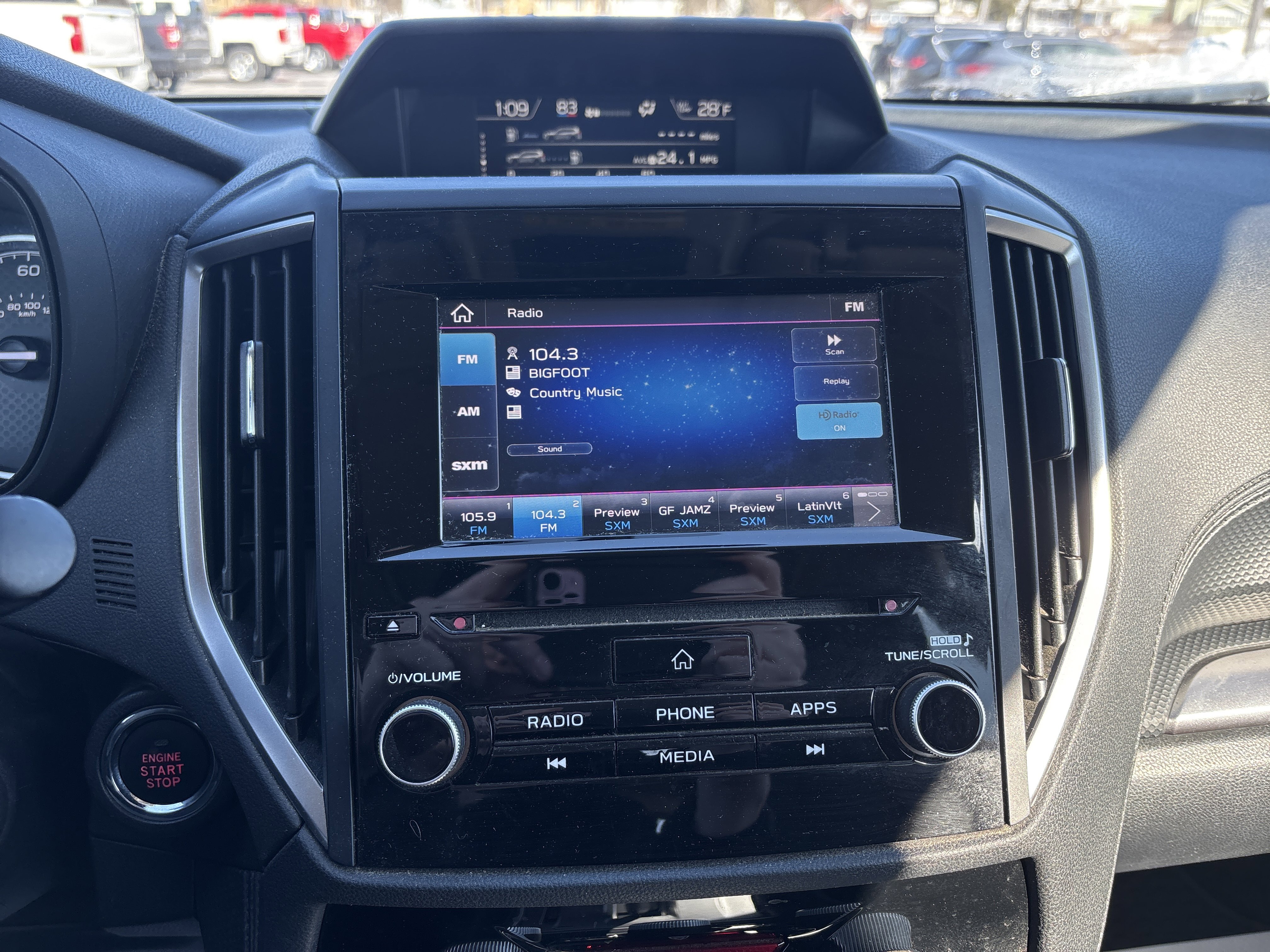 Used 2020 Subaru Forester Premium image 24