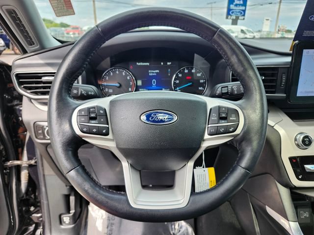 Certified 2023 Ford Explorer XLT w/ Equipment Group 202A AWD/4WD image 29