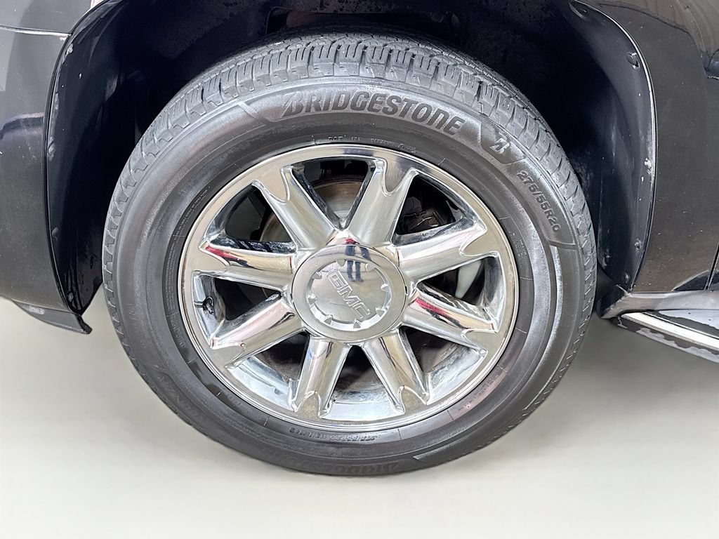 Used 2013 GMC Yukon Denali RWD image 42