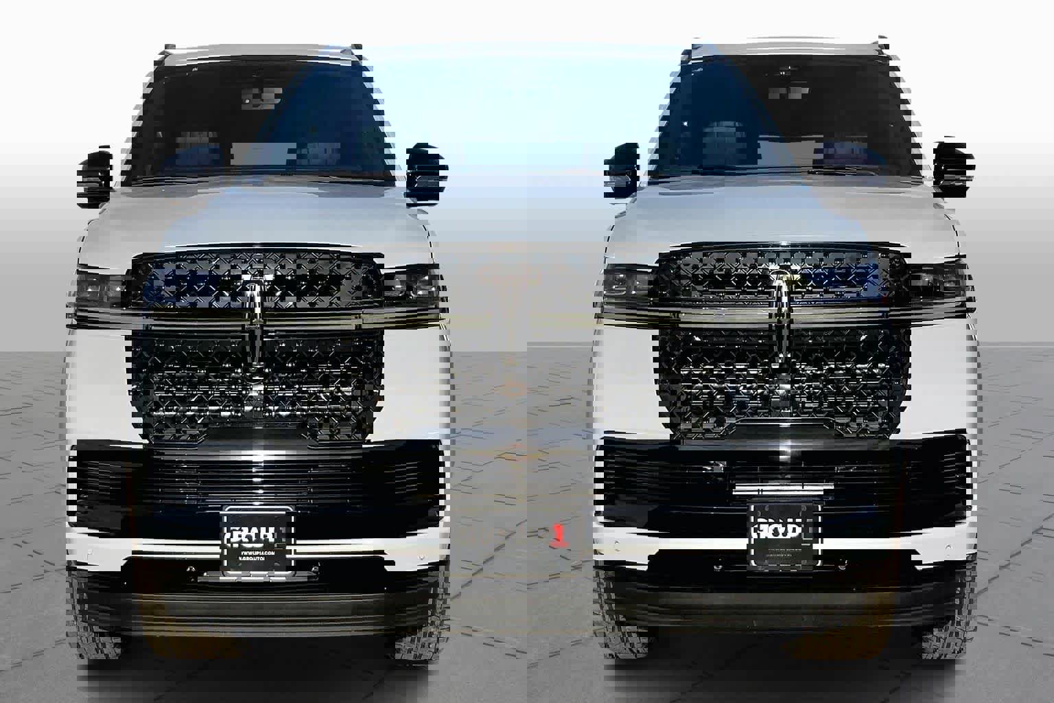 New 2025 Lincoln Navigator L Reserve w/ Jet Appearance Package image 3