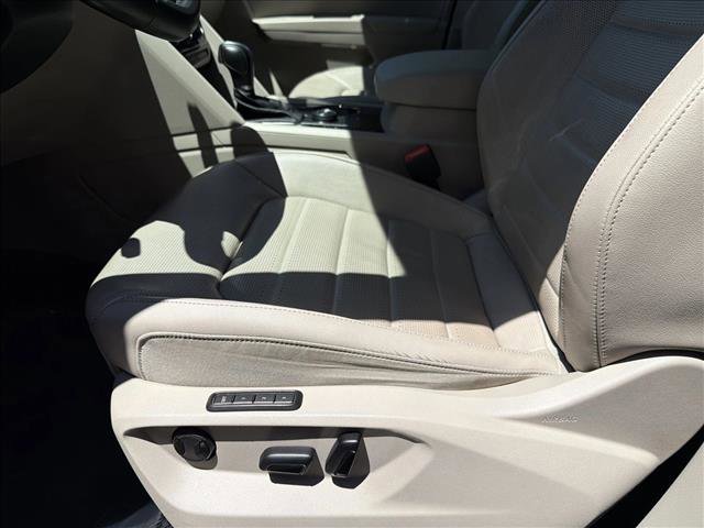 Used 2018 Volkswagen Atlas SEL Premium AWD/4WD image 12