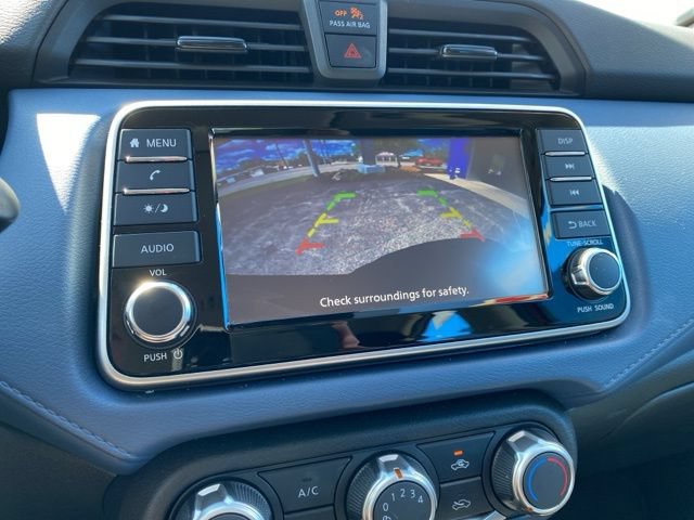 Used 2025 Nissan Versa SV FWD image 22