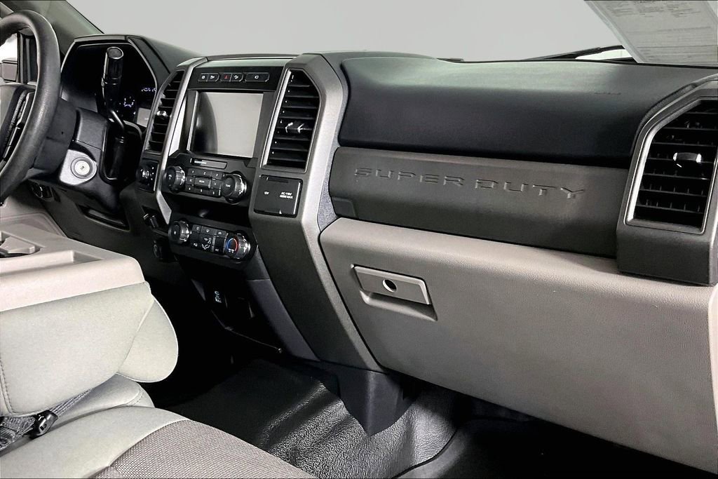 Used 2020 Ford F250 XL w/ STX Appearance Package AWD/4WD image 25