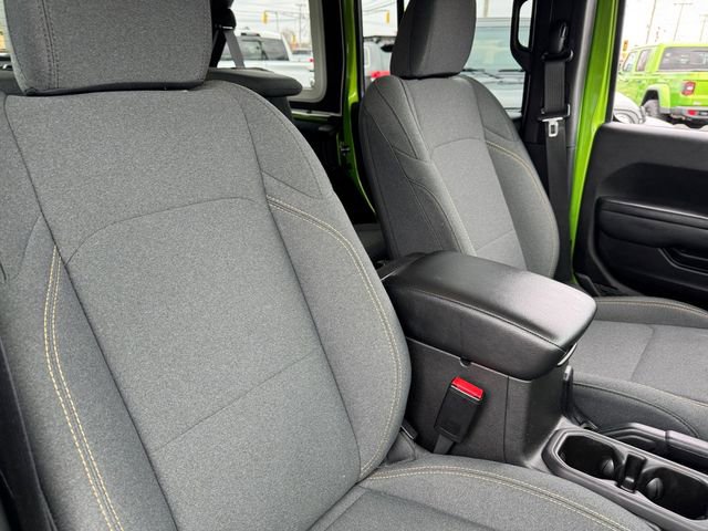 Certified 2025 Jeep Wrangler Sport S image 22
