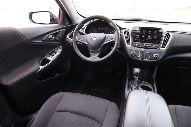 Used 2024 Chevrolet Malibu LT FWD image 24