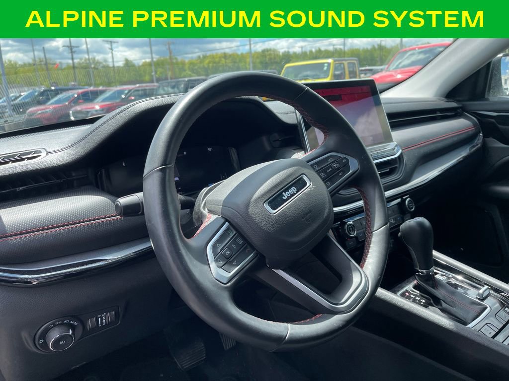Used 2022 Jeep Compass Trailhawk w/ Trailhawk Elite Group AWD/4WD image 17