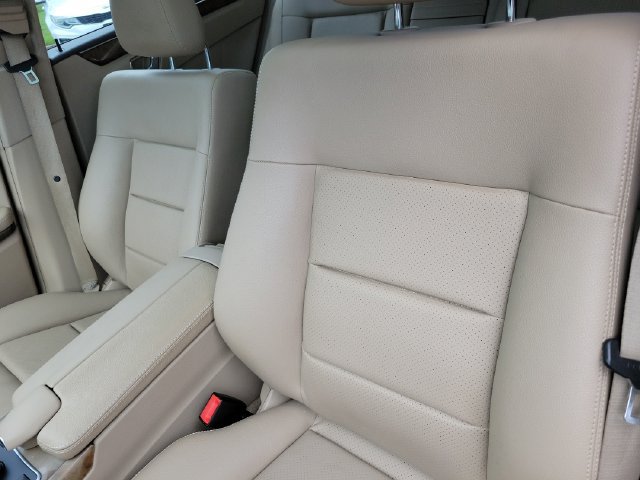 Used 2010 Mercedes-Benz E 350 Sedan w/ Premium 1 Pkg image 15