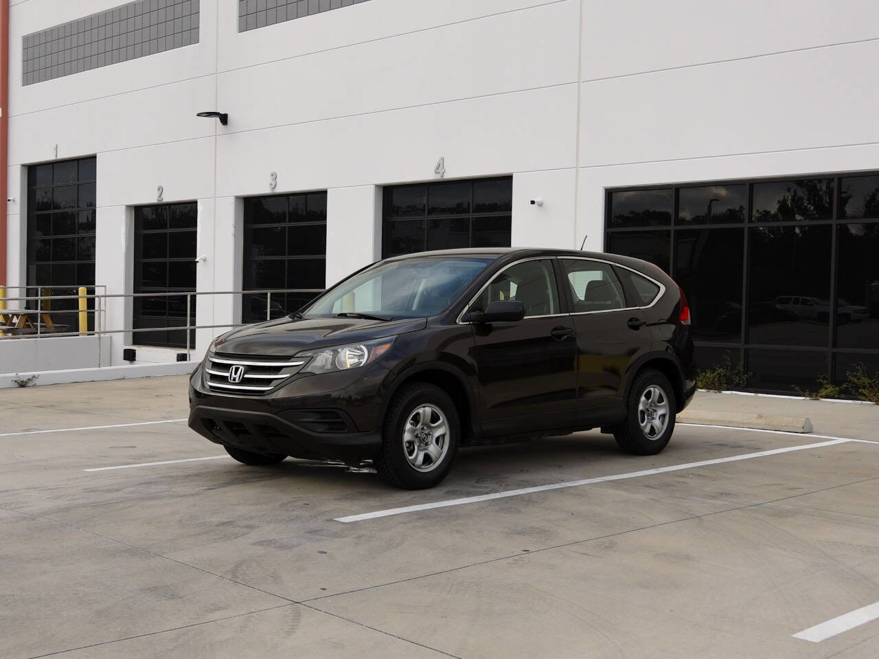 Used 2013 Honda CR-V LX image 4