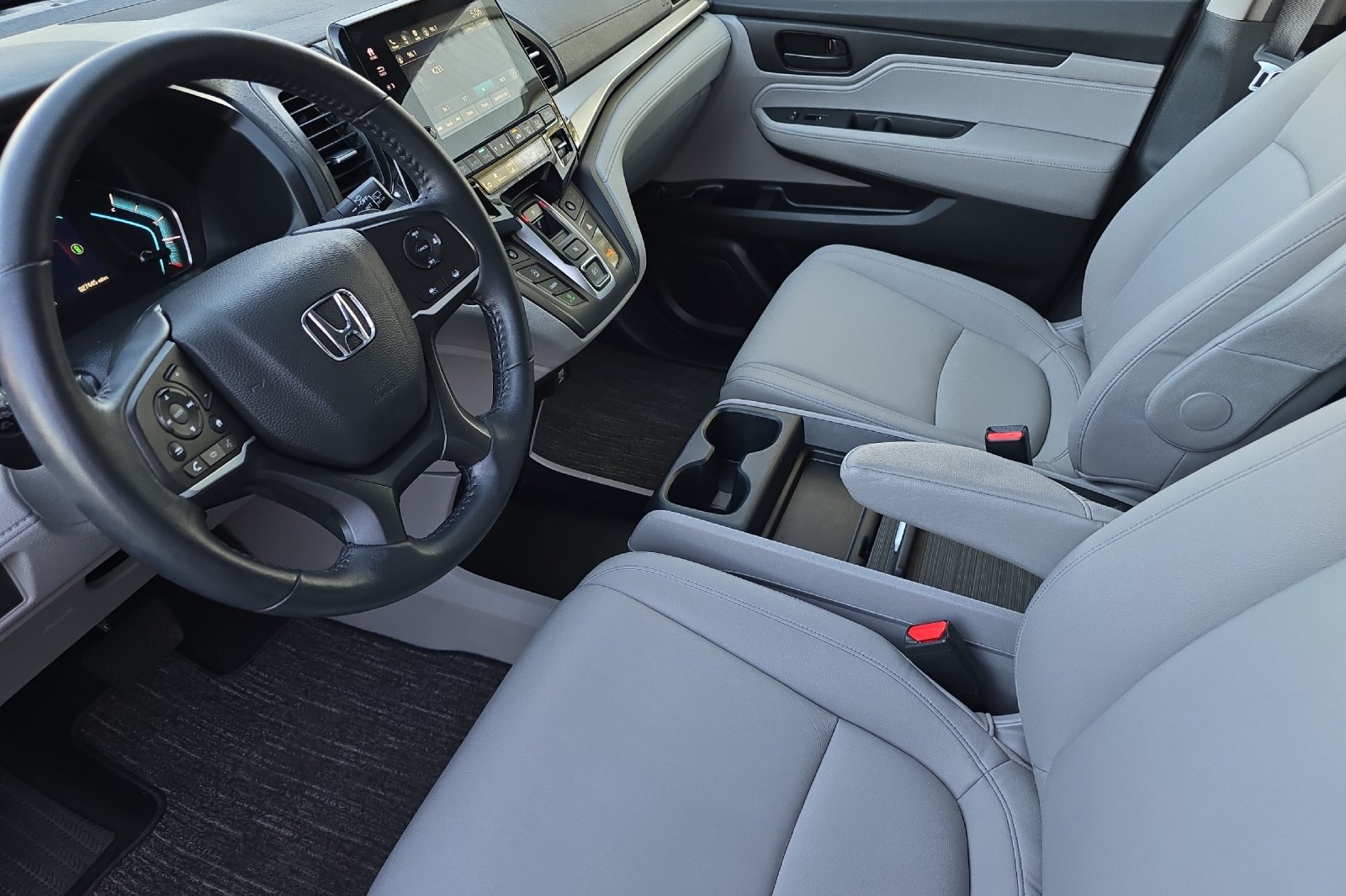 Used 2024 Honda Odyssey EX-L image 9