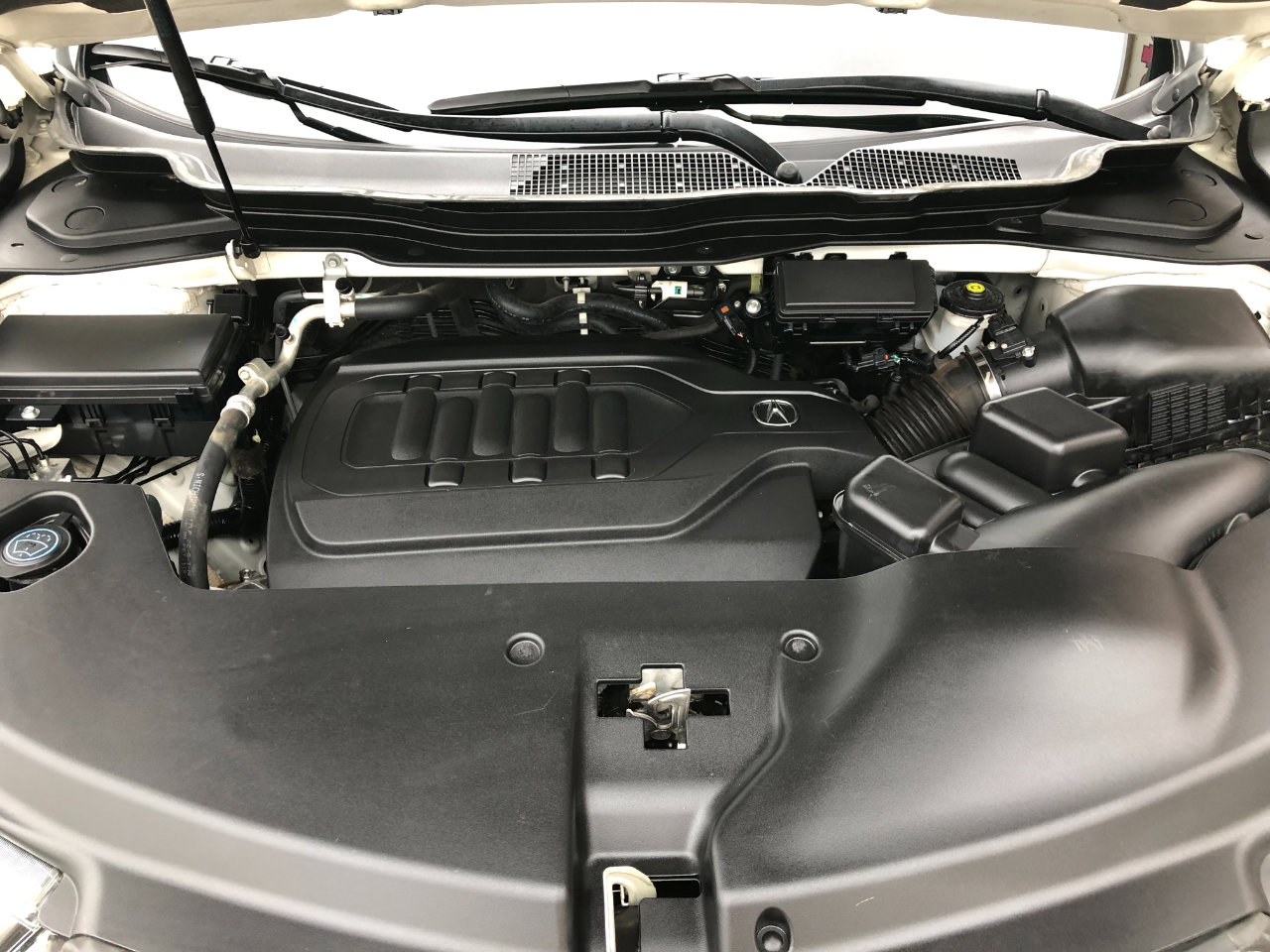 Used 2017 Acura MDX SH-AWD w/ Advance Package image 37