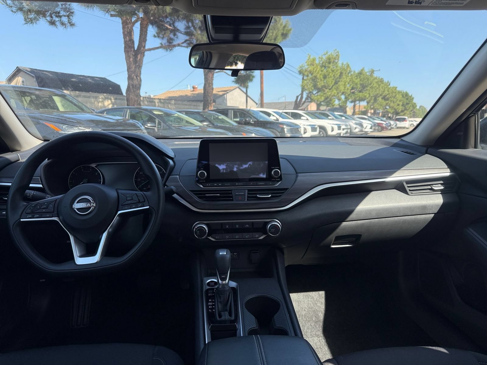 Used 2026 Nissan Altima 2.5 SV FWD image 30