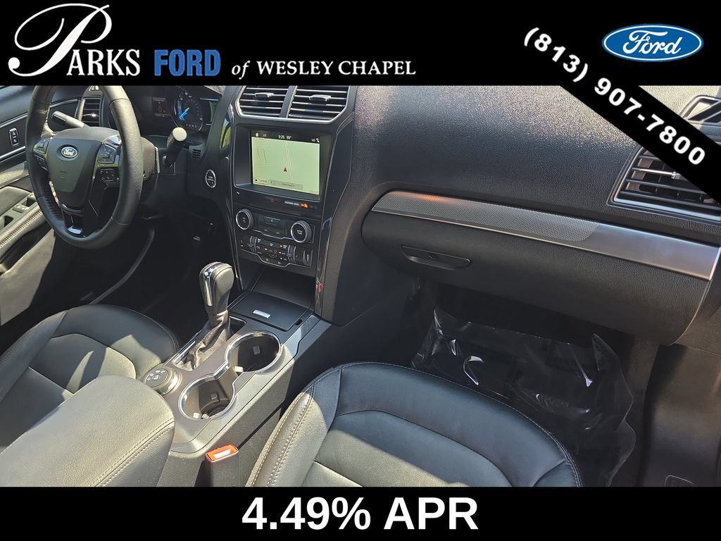 Certified 2018 Ford Explorer XLT w/ Equipment Group 202A AWD/4WD image 11