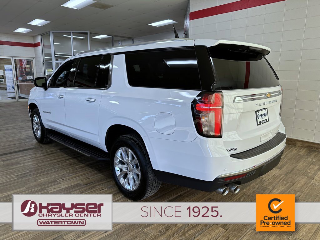 Used 2024 Chevrolet Suburban Premier image 3
