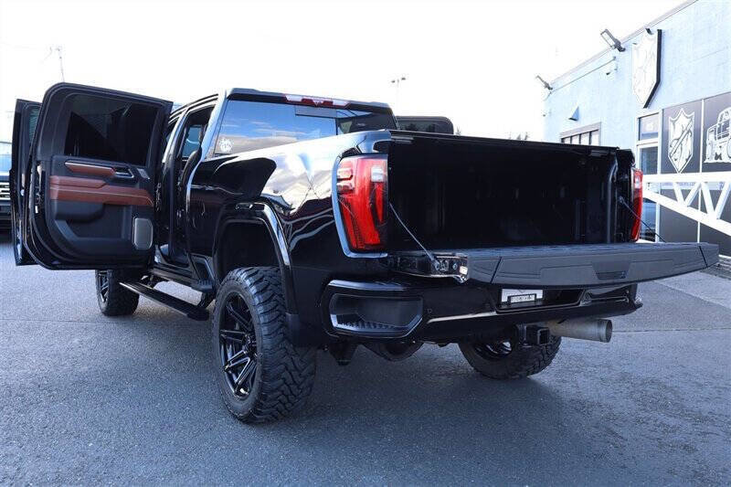 Used 2025 GMC Sierra 3500 Denali Ultimate image 33