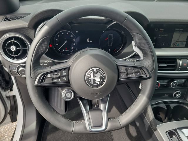 New 2025 Alfa Romeo Stelvio Sprint image 30