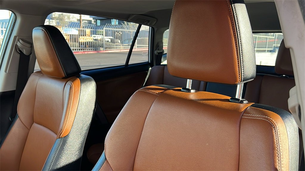 Used 2017 Toyota RAV4 Limited w/ Advanced Technology Package image 11