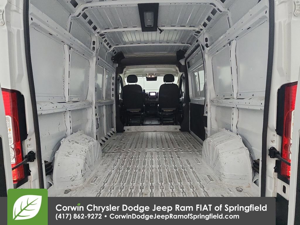 Used 2025 RAM ProMaster 2500 w/ Convenience Group FWD image 32