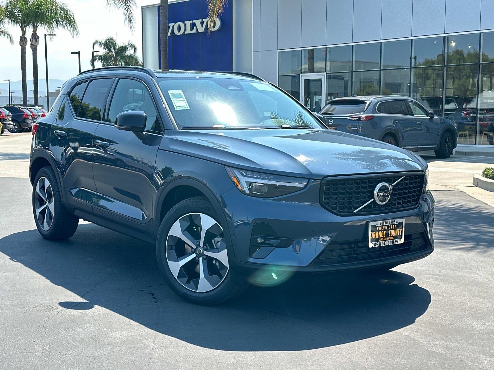 New 2026 Volvo XC40 B5 Plus w/ Climate Package