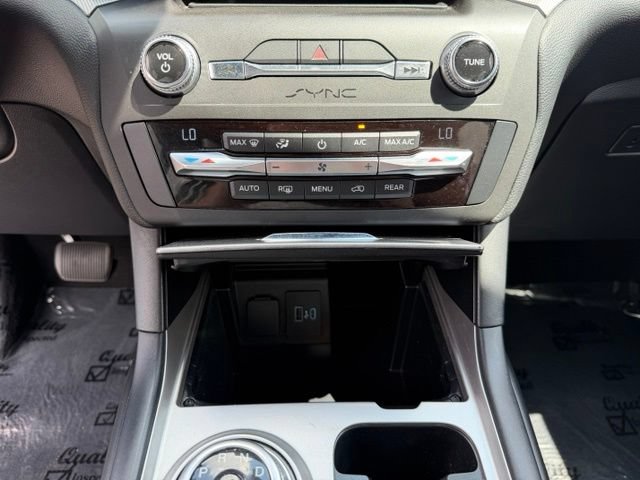 Certified 2020 Ford Explorer XLT RWD image 18