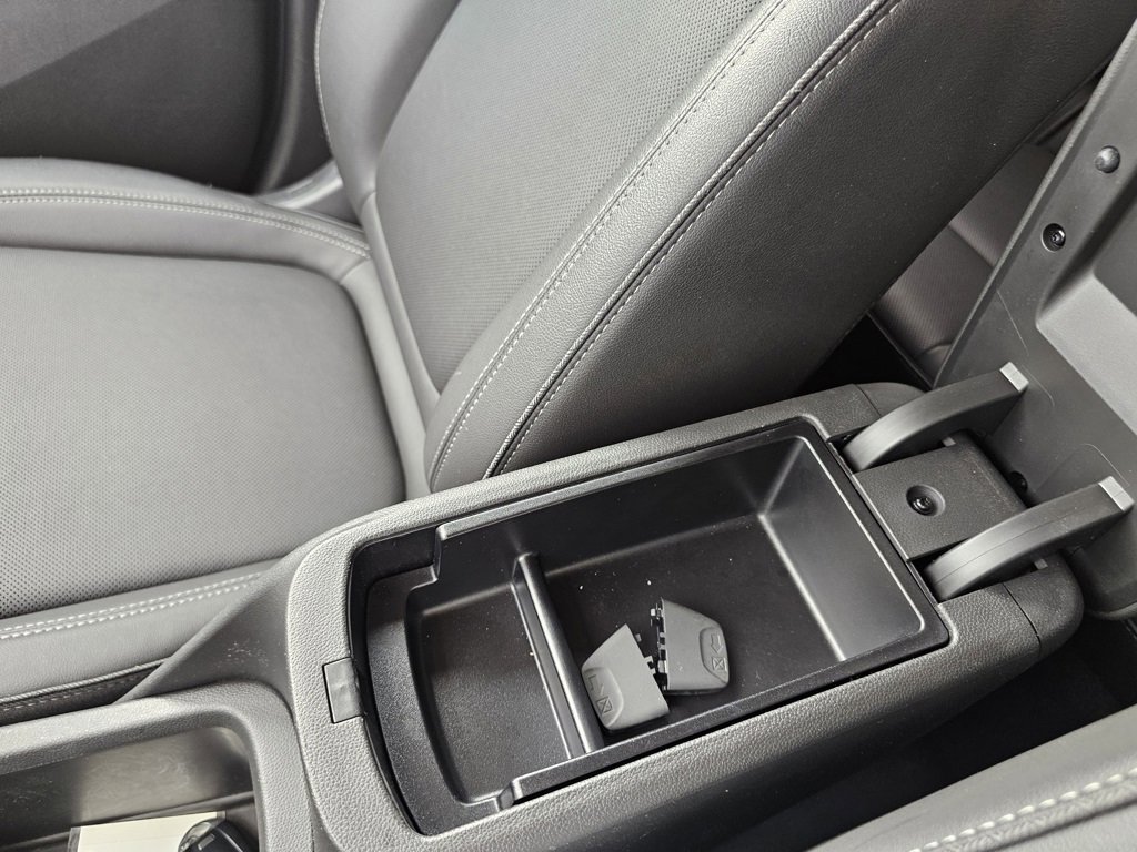 Used 2024 Buick Encore GX Sport Touring image 41